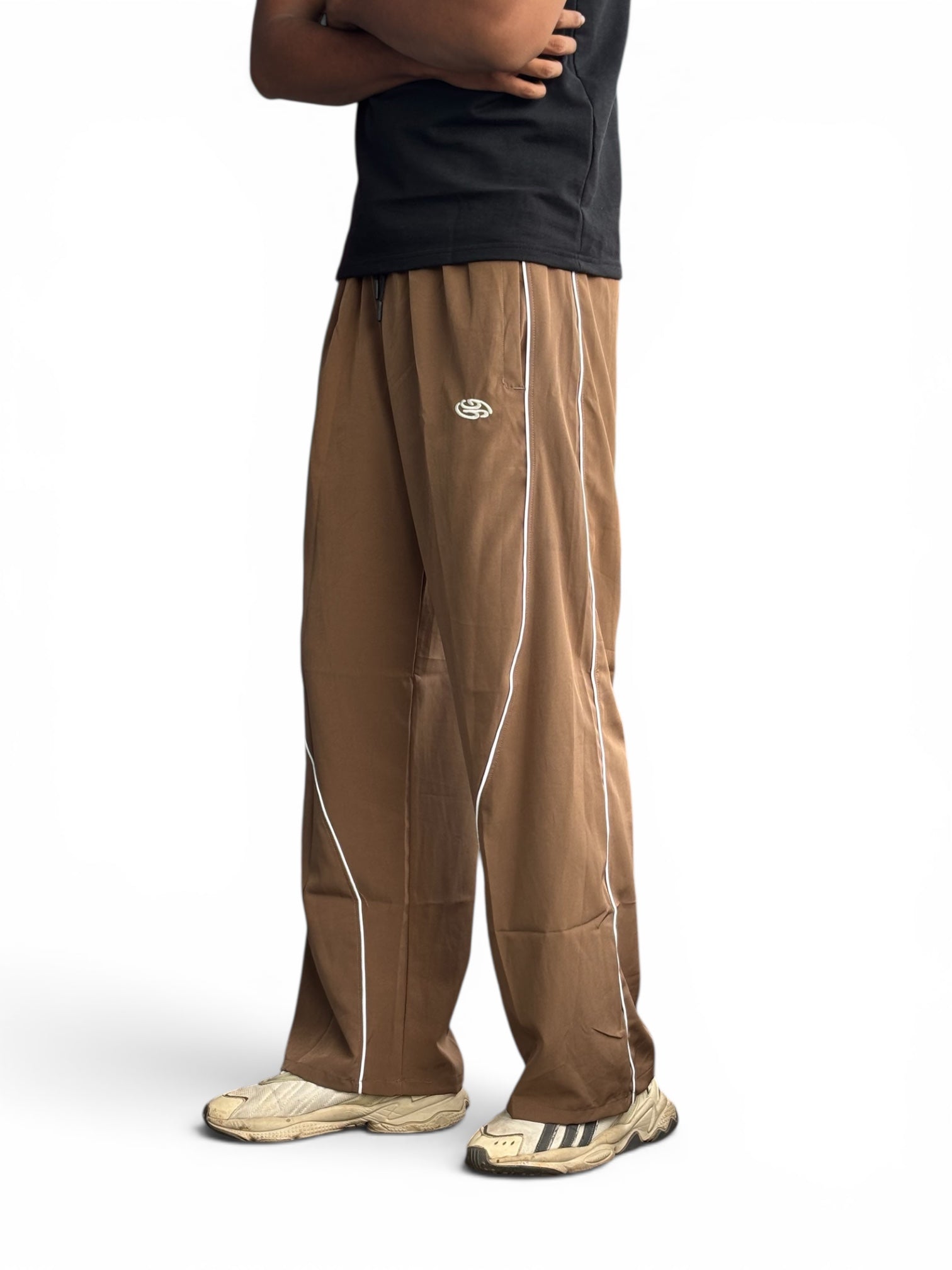 LOOSE FIT PIPING TRACK PANTS-CARAMEL BROWN